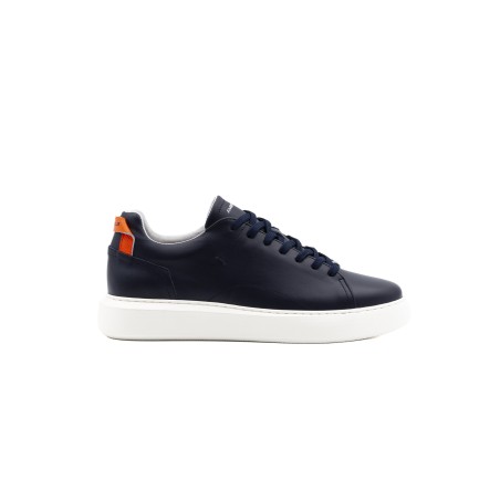 Tenis Ubanos en Cuero - Eclipse Lace Up Sneaker Ambitious